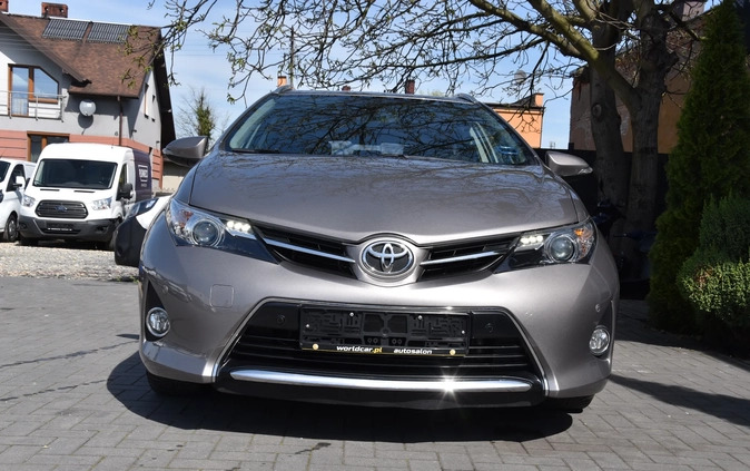 Toyota Auris cena 43999 przebieg: 123036, rok produkcji 2013 z Ścinawa małe 254